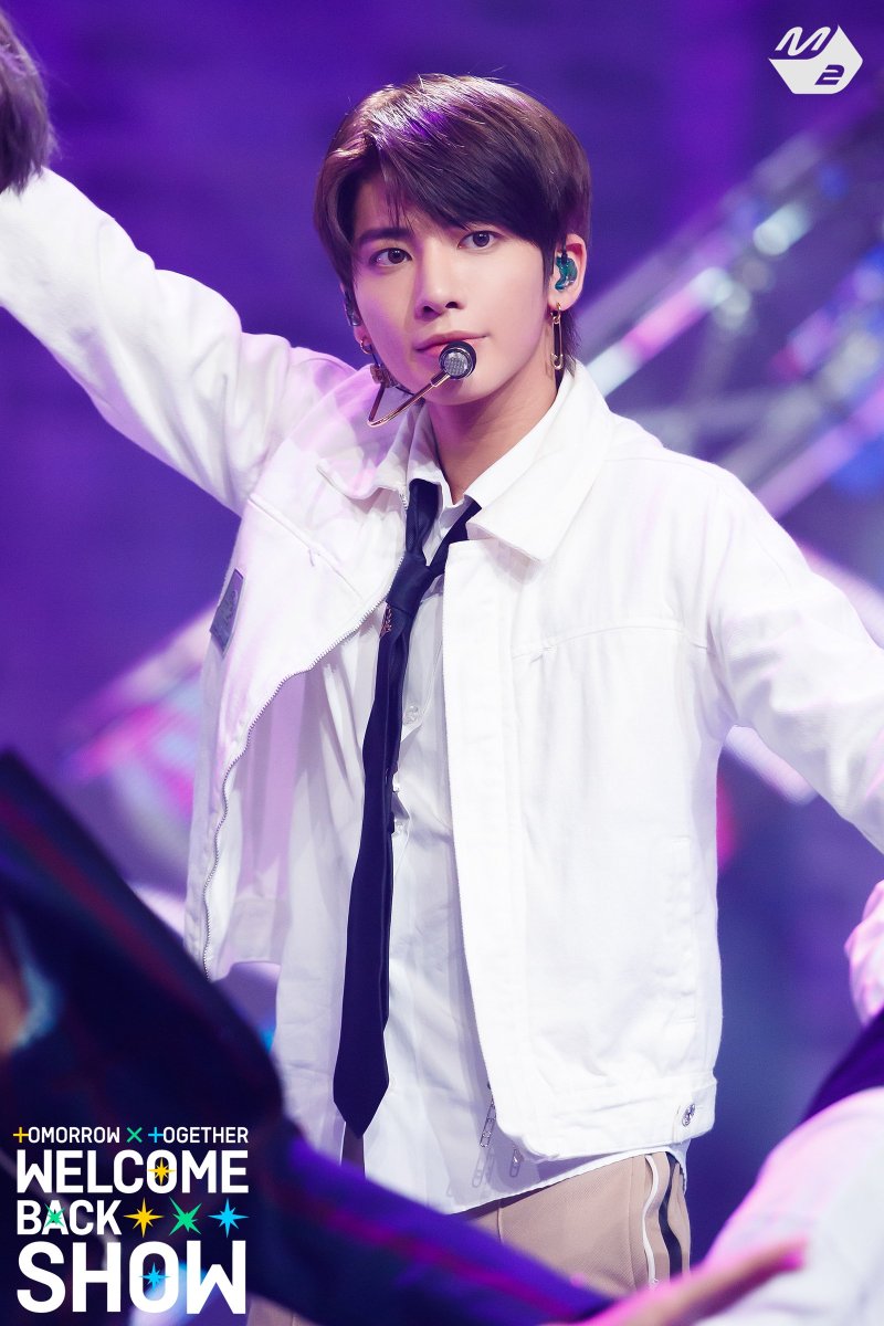 TXTOfficialIT's tweet photo. Welcome Back, TAEHYUN!
#투모로우바이투게더 #TOMORROW_X_TOGETHER #TXT
@TXT_bighit
#WelcomeBackShow #웰컴백쇼 https://t.co/ReiPbNifxi
