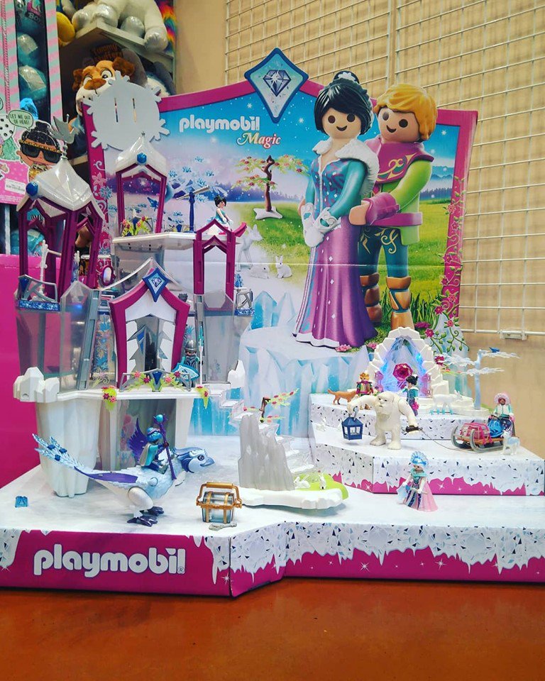 BotiguesBisbal's tweet photo. Diversió i creativitat assegurada amb els universos #Playmobil, descobreix-los tots a Joguines Bagué 🚒.

🔹 Joguines Bagué
📍 Plaça Francesc Macià , 2 - La Bisbal d'Empordà
☎️ 972 64 01 65 - https://t.co/pmyD8khBdE https://t.co/k4moW2SiXW