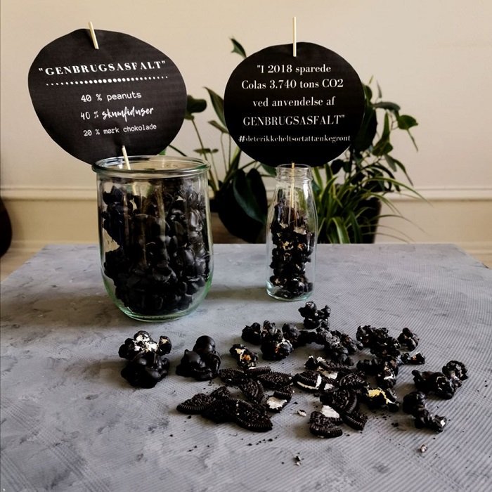 Colas_Danmark's tweet photo. Ses vi på #Buildinggreen2019 ? Besøg Colas på stand 84 og få vores bud på #bæredygtige løsninger til #veje og byer. Vi glæder os til at se dig den 30-31. oktober. #permeabelasfalt #genbrugsasfalt #tænkgrønt #Wattway #Vandvejen #Vegecol https://t.co/6l3Gl5wsSo