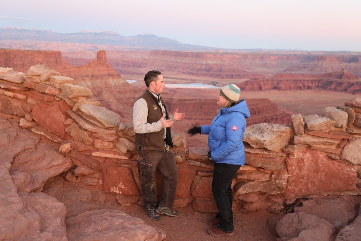 brandyyanchyk's tweet photo. Have you seen the film “Thelma and Louise”? The final scene which is supposed to be the Grand Canyon is actually Dead Horse Point State Park in #Utah.  We filmed there for my #travel series #SeeingtheUSA.  See it @PrimeVideo &amp; on public TV stations in the #USA including #PBS. https://t.co/koo1dR2pek