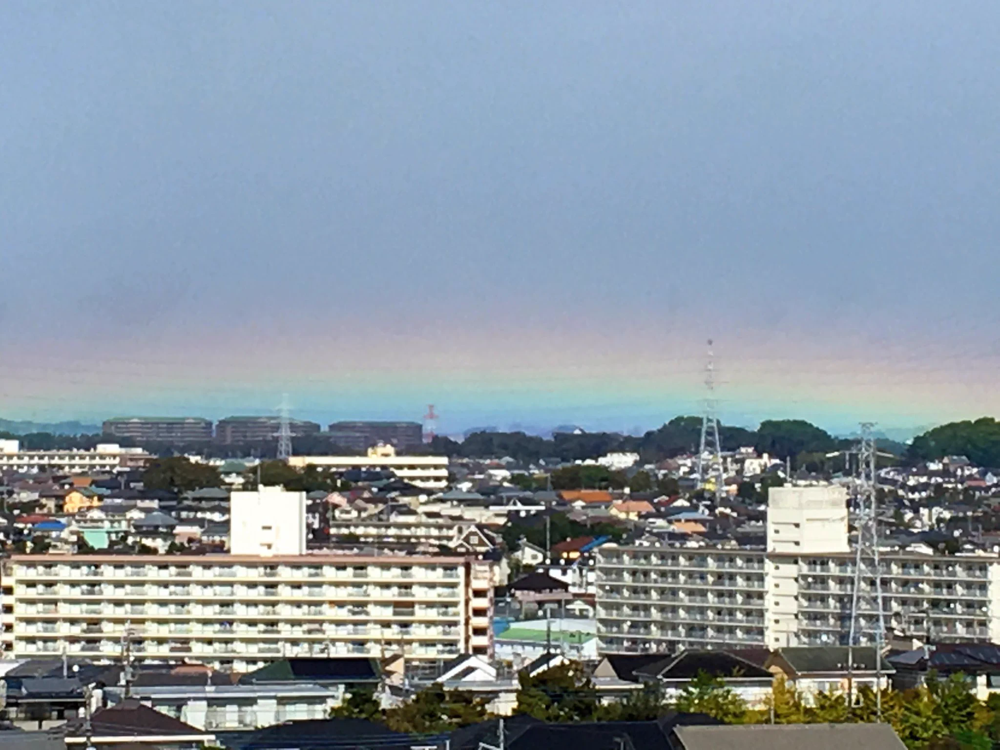 神々からも祝福されているようで神秘的！即位礼正殿の儀の時間帯にかかる虹