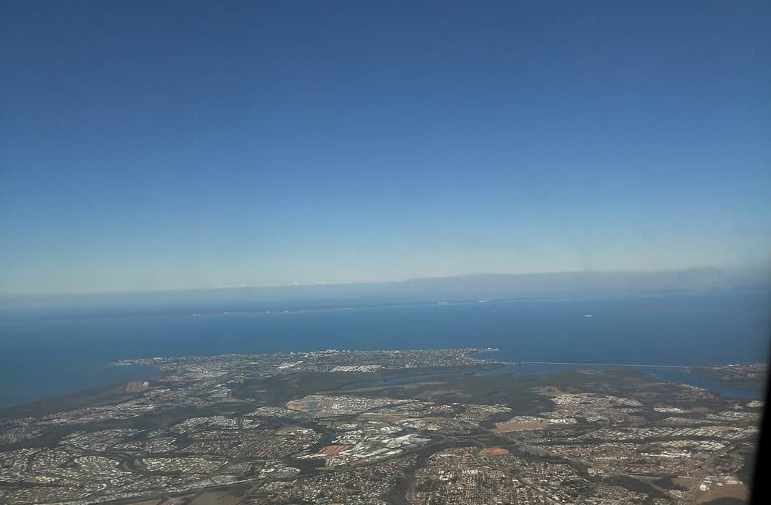 RatedRHero's tweet photo. #viewsfromtheplane shortly before landing in Brisbane https://t.co/fmhZi6ebN3