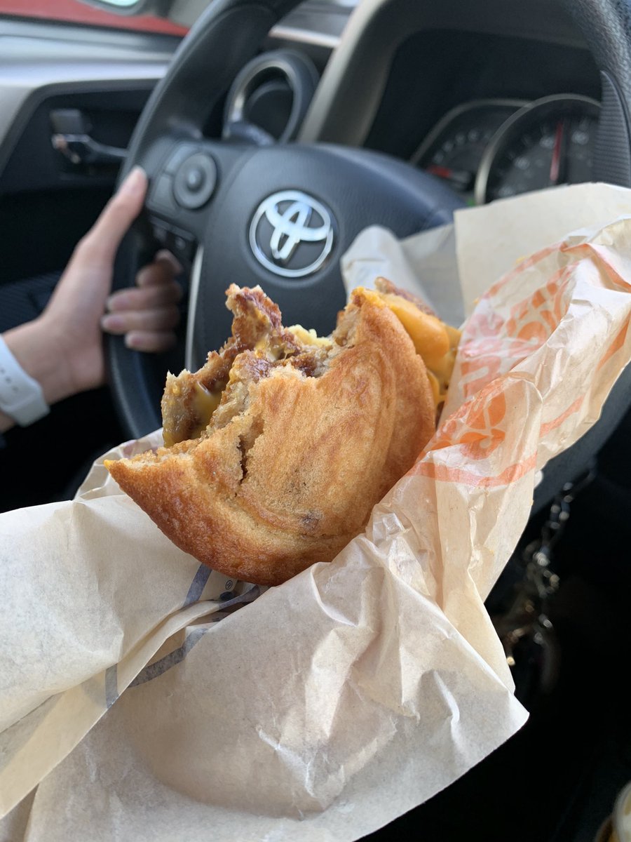 pazongyang04's tweet photo. What a “great” way tos tart my morning: #burntmcgriddle that tasted like rubber. Thanks, @McDonalds https://t.co/354qbs4Ioq