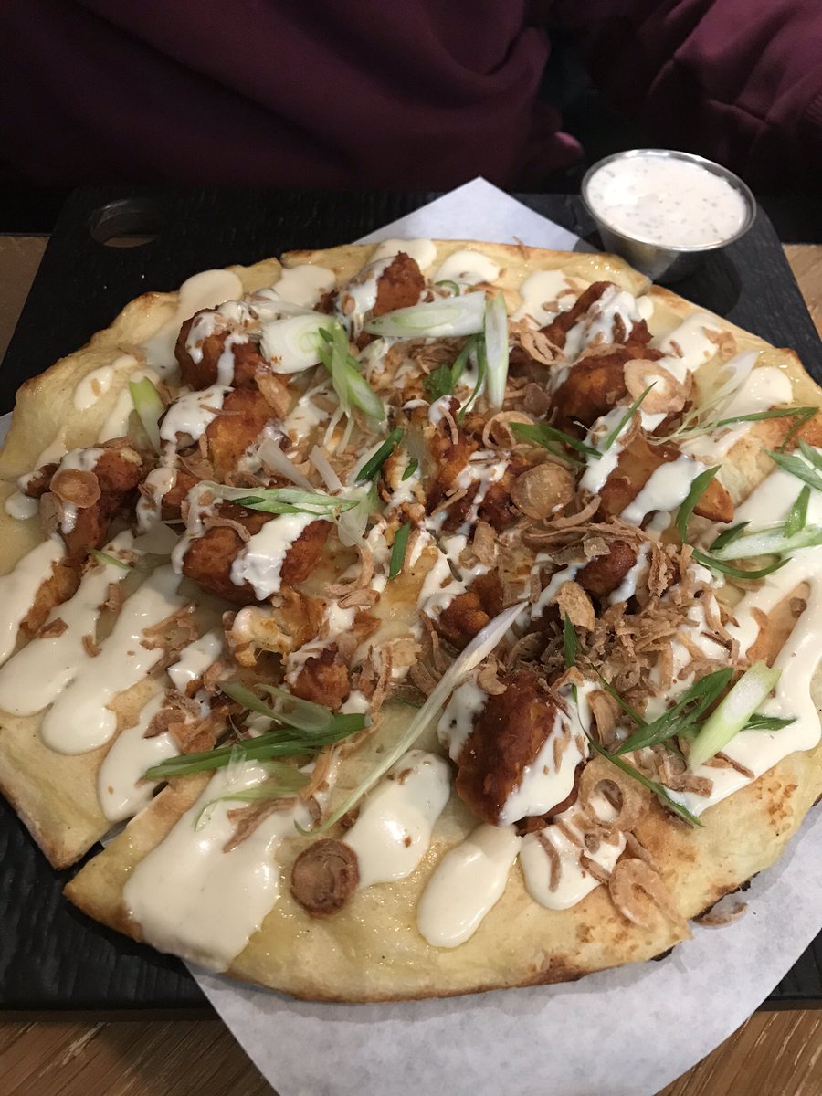 barbraw28's tweet photo. Yup more #vegan deliciousness π. #virtuouspie in #Vancouver #veganfood #CrueltyFree π£π£π± https://t.co/yq66jTbX7B