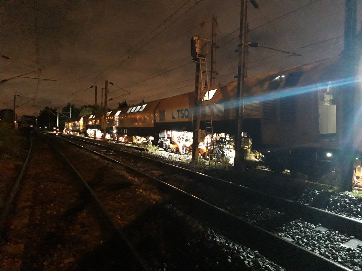 remivau's tweet photo. RR BOA entre les gares de Noisy le Sec et Nogent
De semaine 42 à semaine 48
@SNCFReseau #TSO
#infrapoleParisEst #UPTravaux https://t.co/jh9Rz5Jdbn