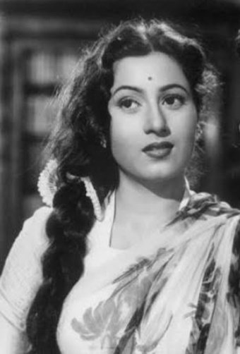 yedilbata_'s tweet photo. #ShilpaShinde resembles #Madhubala 😍♥️

Hai na ..?! 🤔 https://t.co/0tXqXR5MU0