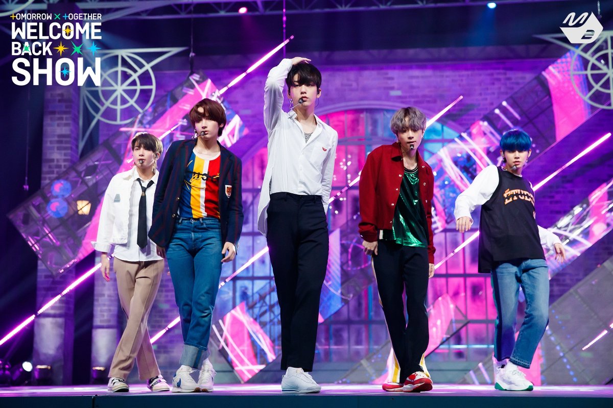 yaaawnzzn's tweet photo. Welcome Back, TOMORROW X TOGETHER!
#투모로우바이투게더 #TOMORROW_X_TOGETHER #TXT #WelcomeBackShow #웰컴백쇼 https://t.co/YUAk5hzIWy