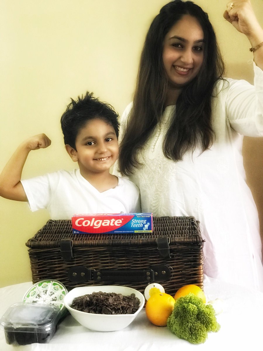 soumaiya7's tweet photo. Colgate sent a hamper full of calcium rich food and new Colgate Strong Teeth with Amino Shakti,gives 4x strengthening power. Tell me what you do for your kids dental health and stand a chance to win the hamper from @ColgateIndia #ColgateForStrongTeeth #StrongTeethForBetterHealth https://t.co/SDu5UGxlKg