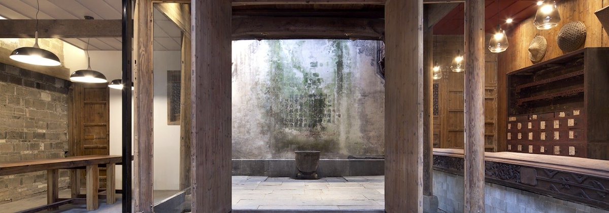 ChinaCiff's tweet photo. Zen-like charm and simplicity at the Wuyuan Skywells Hotel

An authentic luxury retreat in rural China, the Wuyuan Skywells Hotel captures the essence of a bygone era in the millennium-old Yan village. https://t.co/lvy7uhps7d