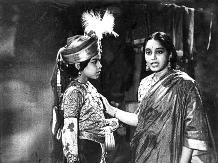 Baalanagamma, 1942 First high budget film in Telugu Cinema. Telugu Star Heroine  #Kanchanamala Garu in lead role... This film is known for its Costumes