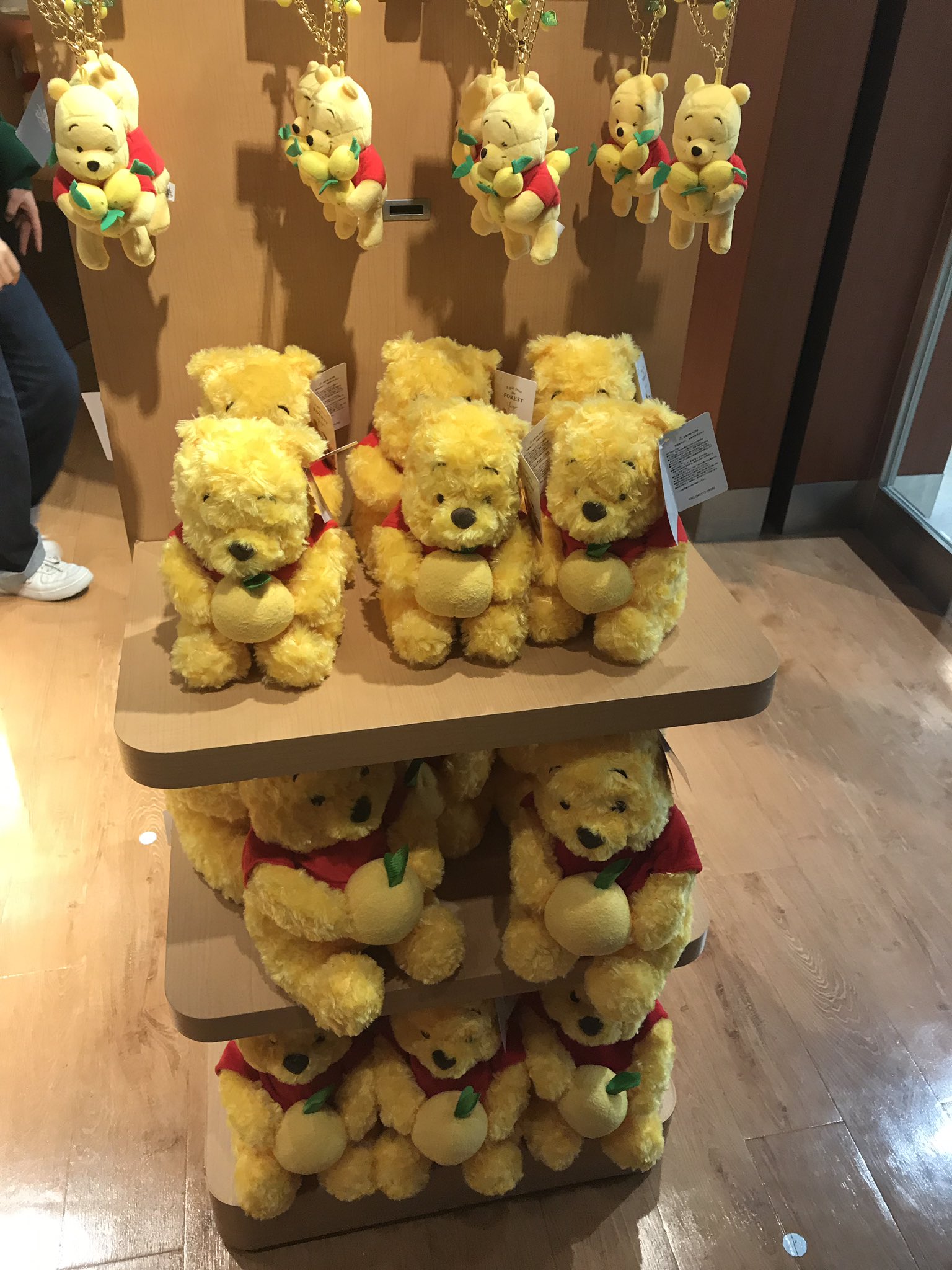 Satomin 札幌のディズニーストア すでに売り切れのyuzuプーもあるらしい 私はティッシュケースはあるのでキーホルダーとキャンディ リップをゲト あ 膝掛けも 半額プーもありましたよ T Co Jzq7ncrvp7 Twitter Satomin 札幌のディズニーストア すでに売り切れのyuzuプーもあるらしい 私はティッシュケースはあるのでキーホルダーとキャンディ リップをゲト あ 膝掛けも 半額プーもありましたよ T Co Jzq7ncrvp7 Twitter