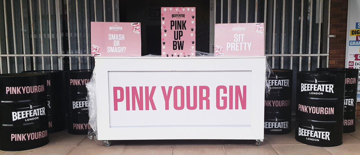 paperclipbw's tweet photo. Get your gins ready🍸
#PinkYourGin
#ImageIsPower https://t.co/4PUv5hAUr1