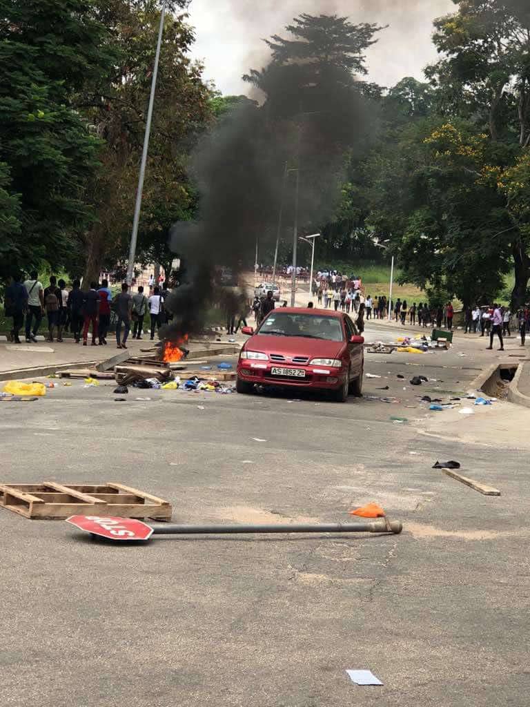 Conti_Unity's tweet photo. Release October 22 Report
What are you hiding? 
What don't you want to tell us?
What do you fear?
Do you want it to happen again? 
If e be snail sef e dey type like e type finish
#ReleaseOctober22Report NOW
#RestoreUnityHall
#RestoreUnityHallNOW https://t.co/mA9vkREjhr