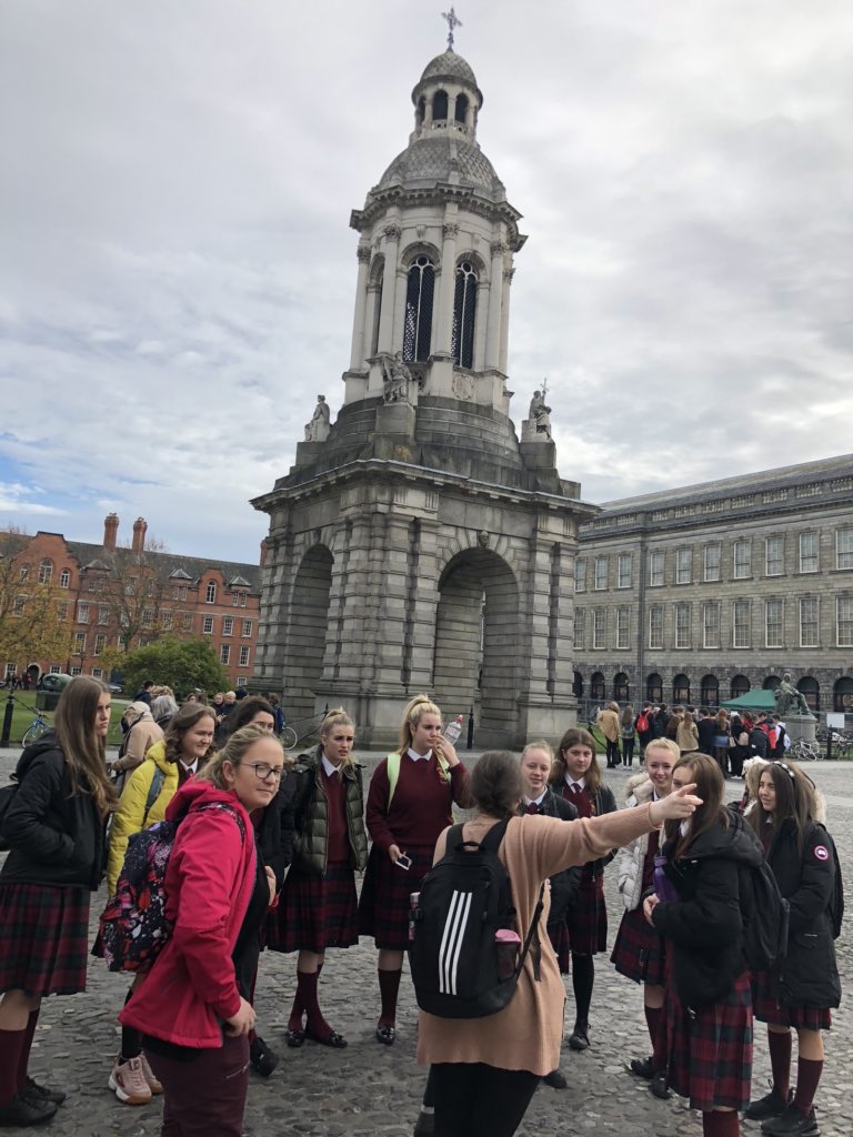 mercyinchicore's tweet photo. 5th years enjoying the taste of college life #trinity #scholarsireland #mercyinchicore https://t.co/Y77sPPF0FZ