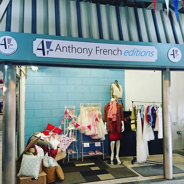 Signage part 2 - the corporate image is coming together nicely, what do you think? 😀
#AnthonyFrench #DoncasterMarkets #AFEditions #businessimage 
#AFOccasions, #AFEditions, #AFHomestyle, #FrenchiesKids 
Like, Share, Follow