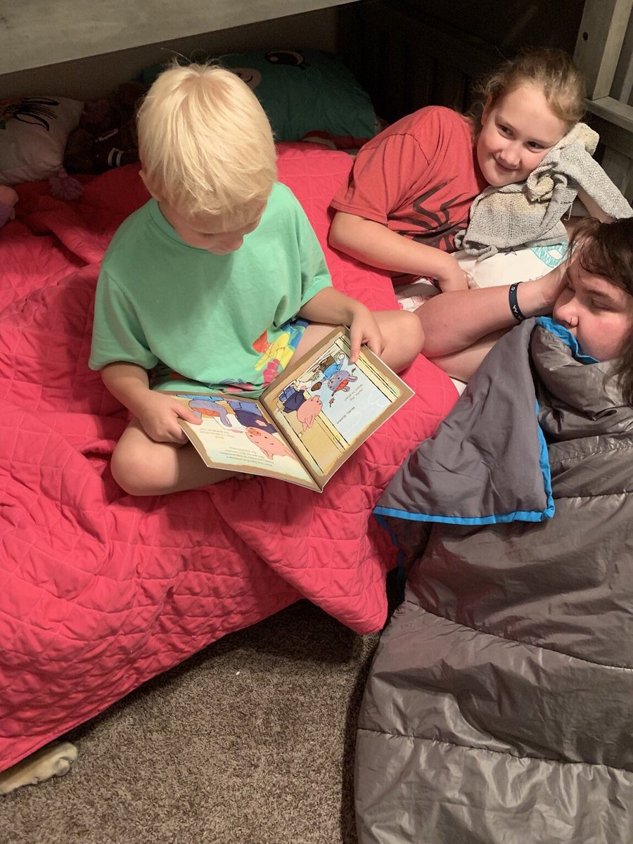 #readingchallenge <a href="/CGETwolves/">Cedar Grove Elem.</a> 
I love seeing families reading together! ❤️