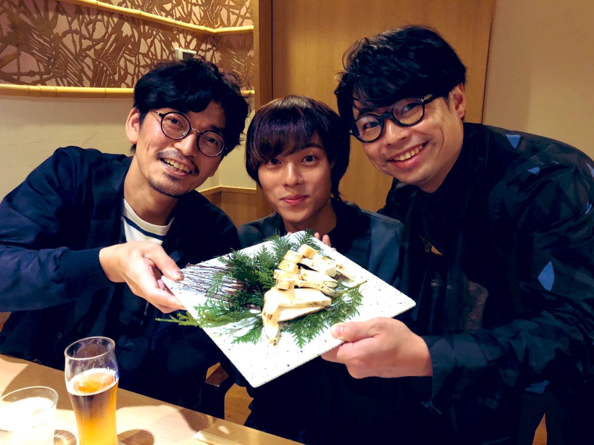 永田崇人 先日 食べログ会第二弾が行われたのですが キャストの皆さんとスタッフさんをハマケンさんが集めてくださりとても楽しい会でございました その時の写真です ドラマ モトカレマニア 観てねーん モトカレマニア 新木優子 高良健吾 浜野