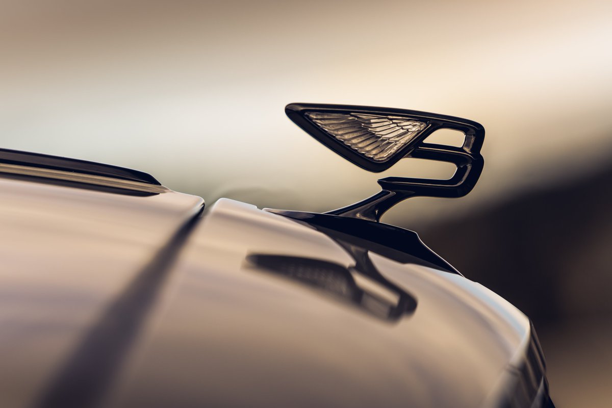 Bentley unveils striking enhancements to third generation of Bentley’s luxury four-door Grand Tourer
Read More: billionsluxuryportal.com/post/motors-be…

#luxurycars #motors #bentley #bentleyflyingspur #grandtourer #luxury #carnews #autos #vehicles