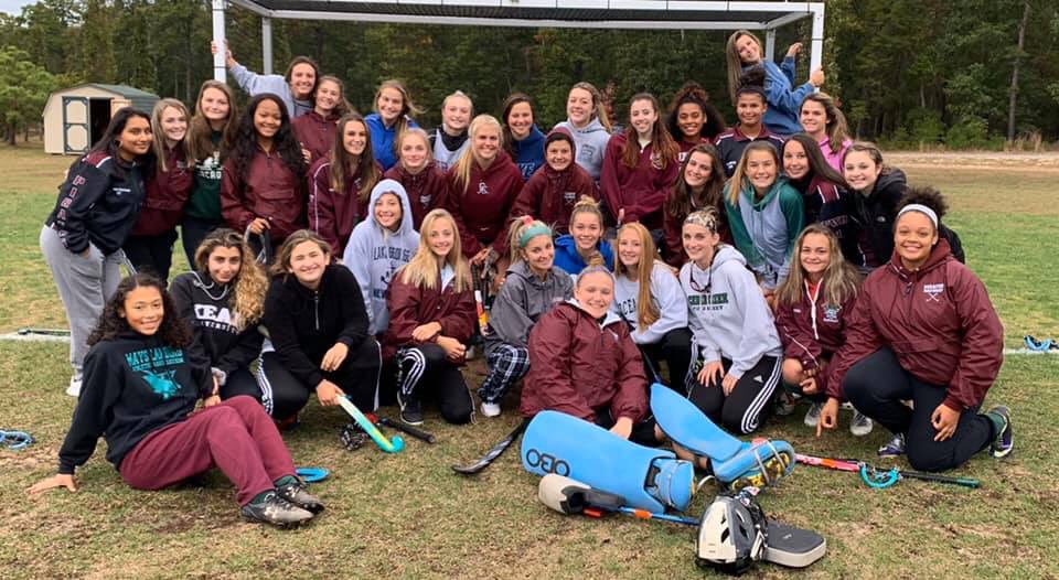 Game Day for your Lady Pirates🏑 #round1 #itsagreatdaytobeapirate 💚