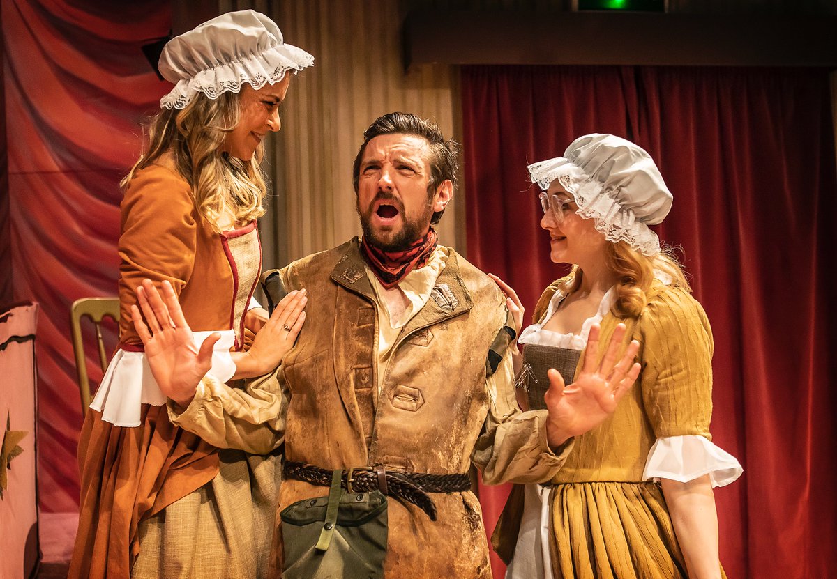 The marvellous <a href="/gemmaoaten/">Gemma Oaten</a> will be taking over our 'bklproductions' Instagram this Thursday, giving us an exclusive look behind-the-scenes of Alan Ayckbourn's #TenTimesTable, now at <a href="/SheffieldLyceum/">SheffieldLyceum</a> ! 🐴🌟