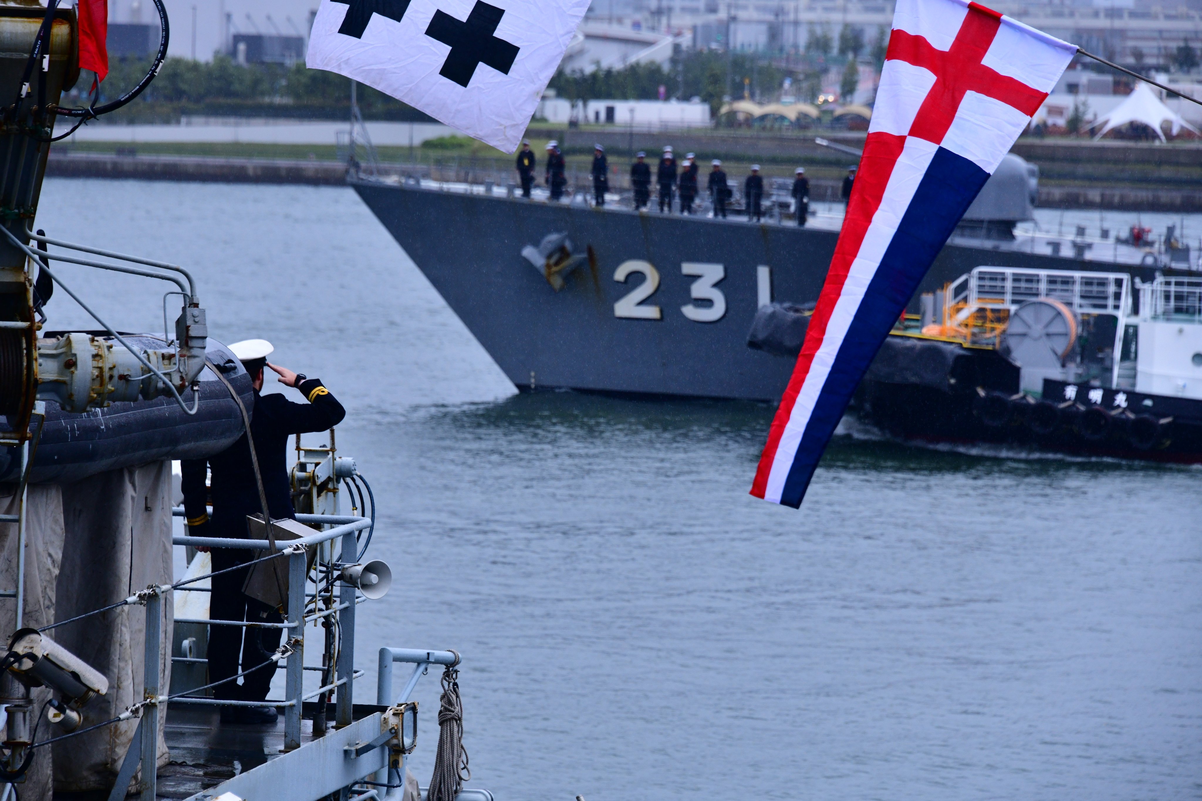 ユキカゼ＠写真集BOOTHで販売中 on Twitter 