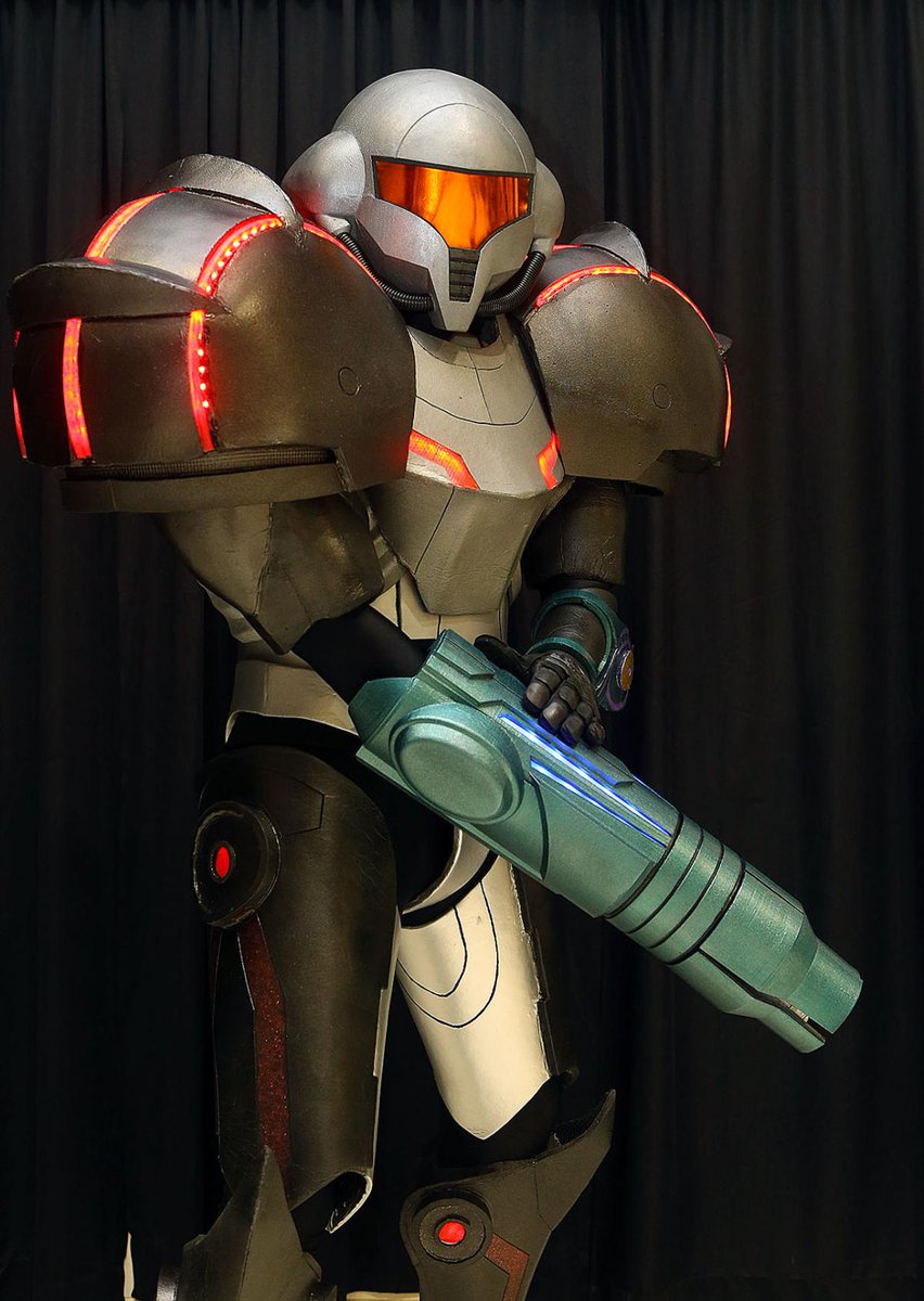 C4props's tweet photo. so #kokomocon was fun last week. small 1 day con close to home. Samus was well received

#metroid #samus #cosplay #crossplay #nintendo https://t.co/YhT7g9RGc2