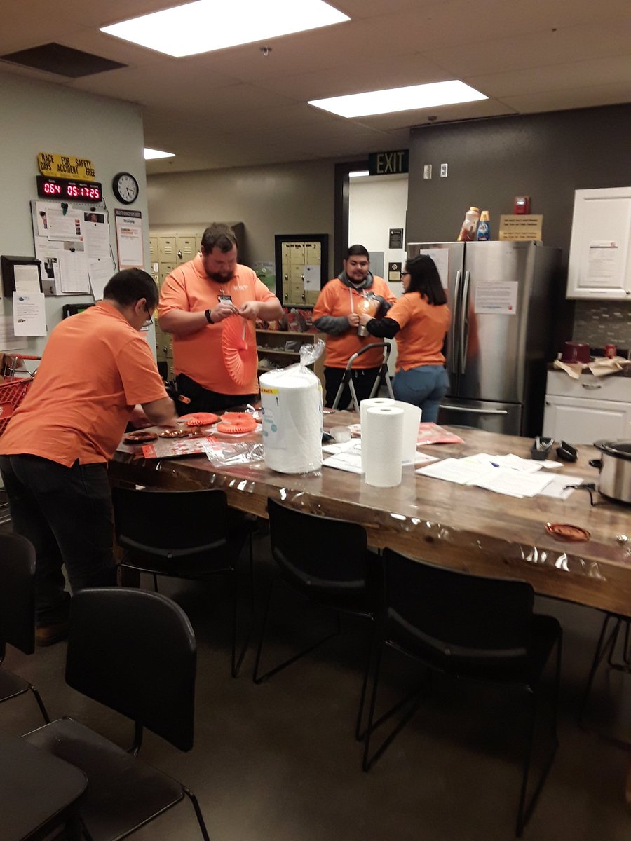 David89661's tweet image. Preparing  for met partnership week #d198metpartnership #metvalues @caitlin_keon @JoelMBrownIdaho