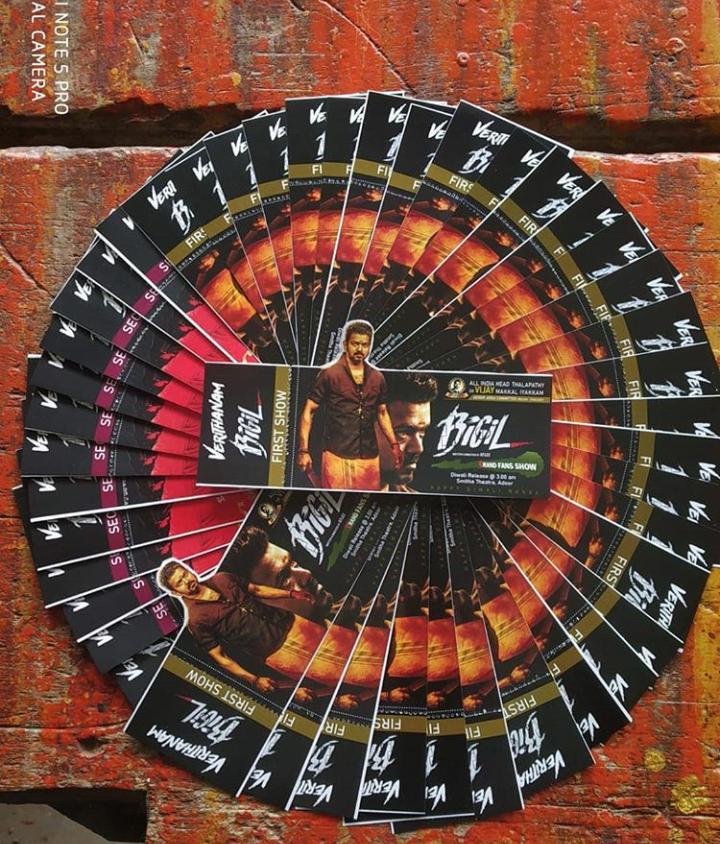 rangeshvj13's tweet photo. #BigilEmoji #BigilDiwali #Bigil #ThalapathyVijay #Verithanam
#Michael05 #Thalapathy
Bigil tikets🔥🔥🔥 https://t.co/2XiM39DY8k
