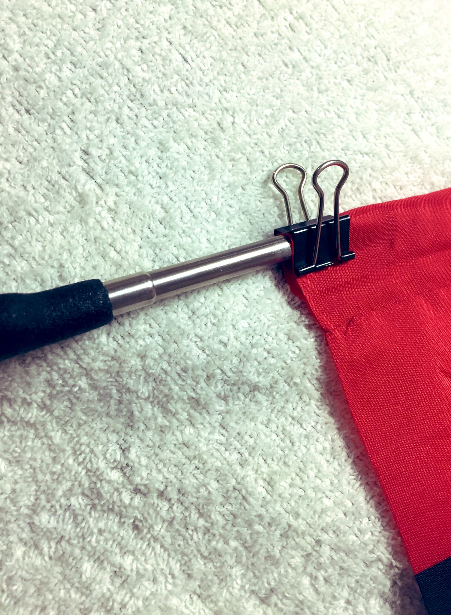 Kabao 絶対札幌 A Twitter フラッグを持ち運びやすくるために ダイソーさんで売ってる指示棒に差し替えて 根元をダブルクリックで留めたら ほら 使わない時は棒を抜いてとてもコンパクトに Consadole ルヴァンカップ決勝 T Co Jtbkhi585t Twitter