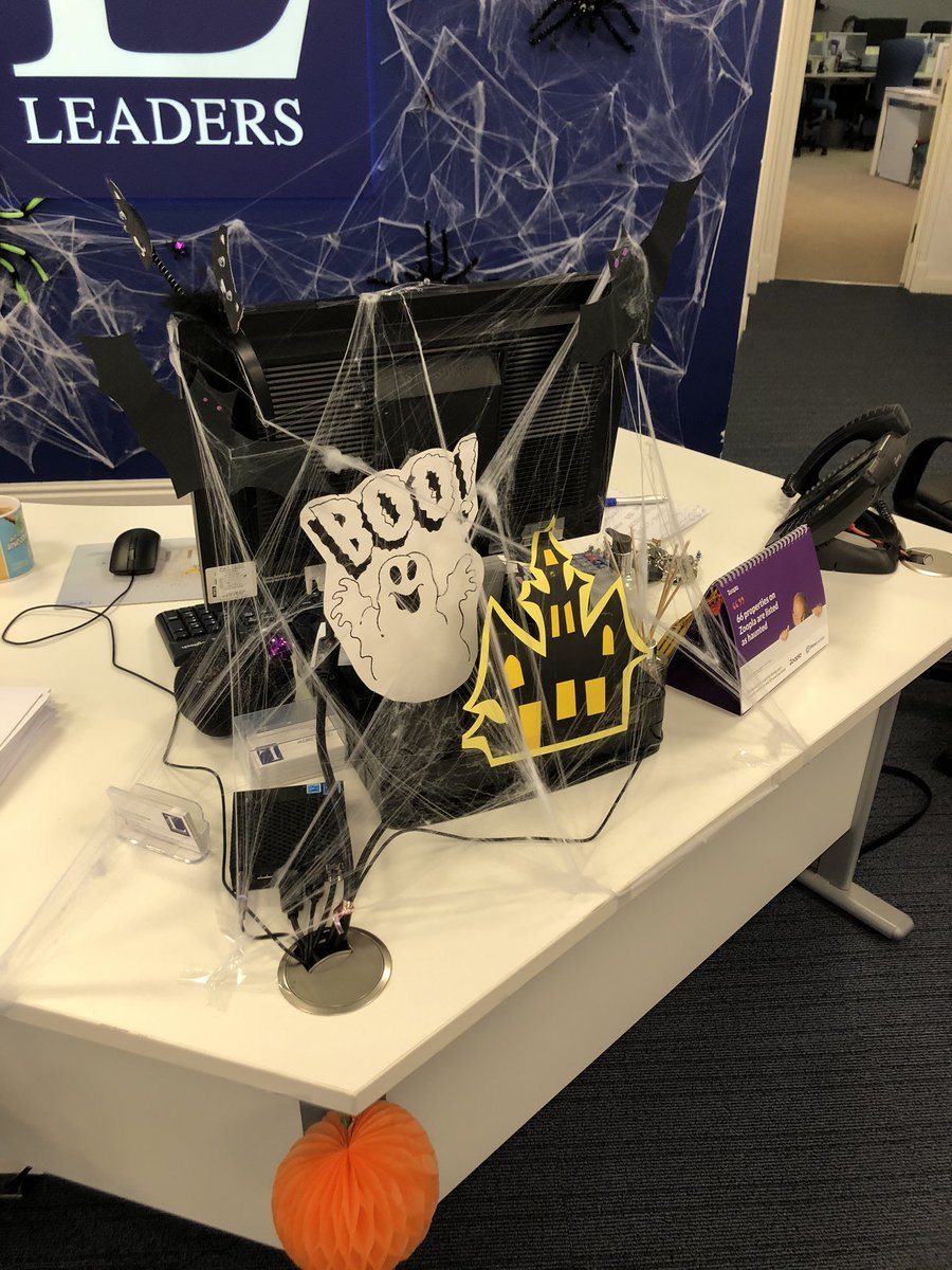 LdrsCirencester's tweet photo. We are #halloween ready🎃 pop into branch today and see our brilliant decorations🐲🧛🏼♂️💀👻👀🎃 #Leaders #NoDepositOption #Halloween #Cobwebs #Cirencester #Landlord #Tenant https://t.co/AChJ7KdpEy