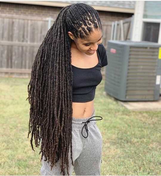 debbielocsss's tweet photo. Today's #Locspiration 😍
Look at the gorgeousness of her locs, from the roots,thickness,length to how beautifully healthy it looks.
We stan a #LocdQueen👌

Order our locs care pack now for the all round maintenance of your locs/natural hair.

Gloryosei ussd lindaikeji bobrisky https://t.co/ogmejSgvBC