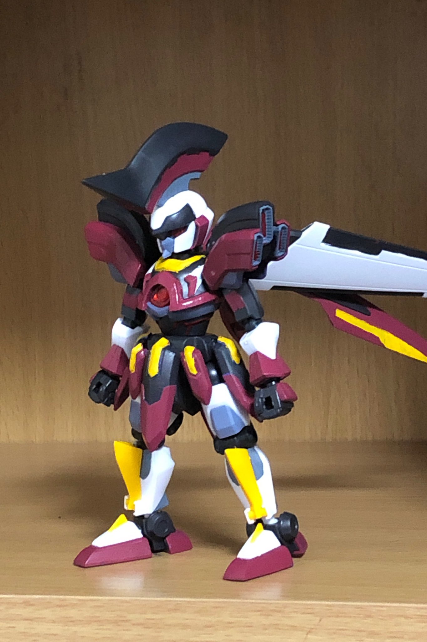 ダンボール戦機 ハイパーファンクション聖騎士エンペラー