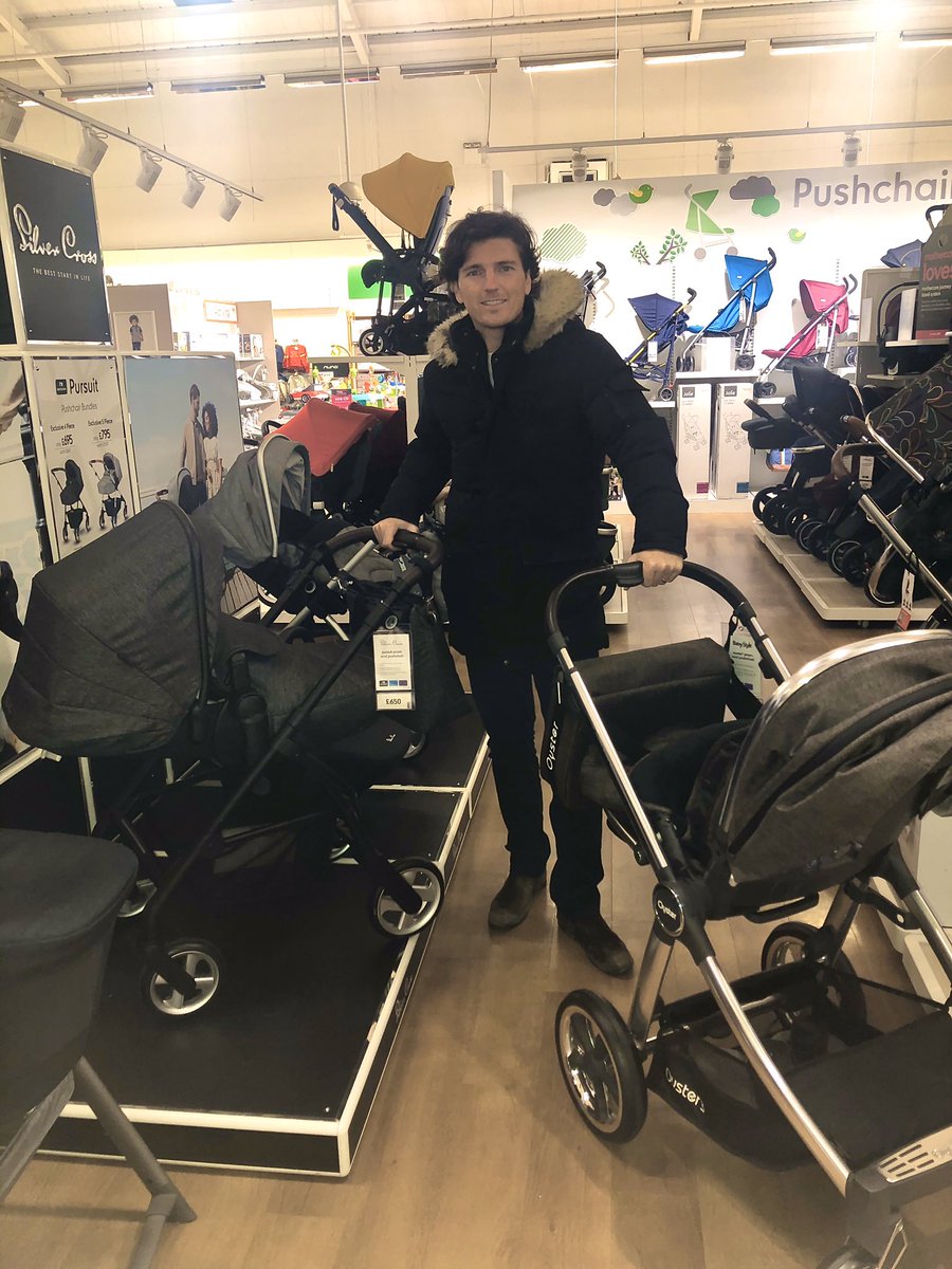 The hunt for the perfect pram begins! Any recommendations greatly appreciated 🙌🏻 #BabyElliott .
.
.
.
.
<a href="/SilverCross_UK/">Silver Cross</a> 
<a href="/mamasandpapas/">Mamas & Papas</a>
<a href="/BabyStyle_UK/">BabyStyle UK</a> 
<a href="/mothercareuk/">Mothercare UK</a>