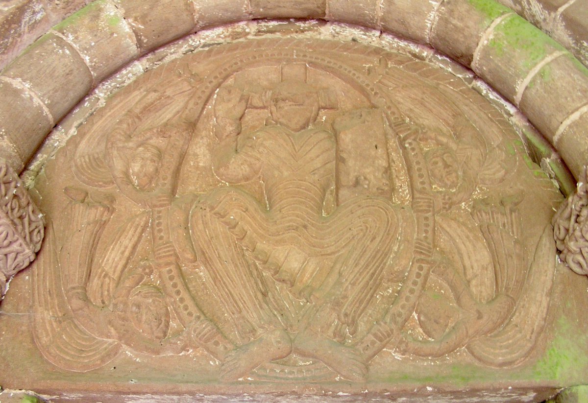 PosyHill1's tweet photo. #TympanumTuesday from Rowlestone with some angelic #FeatheredFriends , a teaser for tomorrow’s #animalsinchurcheshour 
#Romansque https://t.co/AZQXfHyNfx