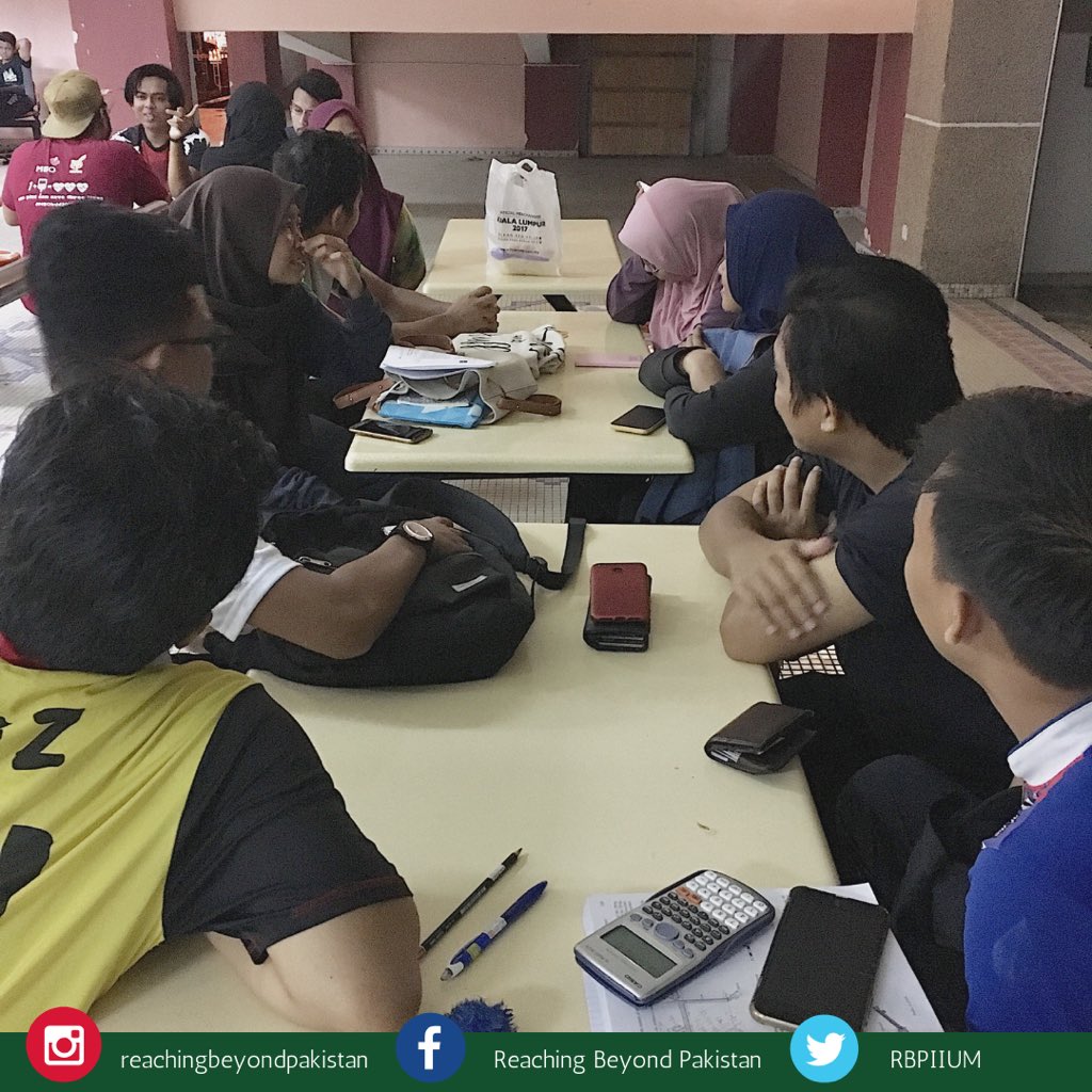 RBPIIUM's tweet photo. Final weekly meeting with our mentor, Abang Nuzul, before departing to Pakistan this Friday for our humanitarian mission. 

Keep us in your prayers, and May Allah ease everything. https://t.co/Op1nM8ZeNE