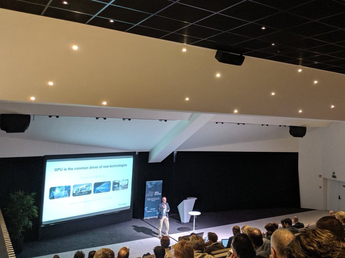 ☁️ Belgian #scaleup <a href="/Cloudalize/">Cloudalize</a> offering full flex super GPU nominated by @scaleups_eu pitching now at #TheBigScore19❗️#europeantrack