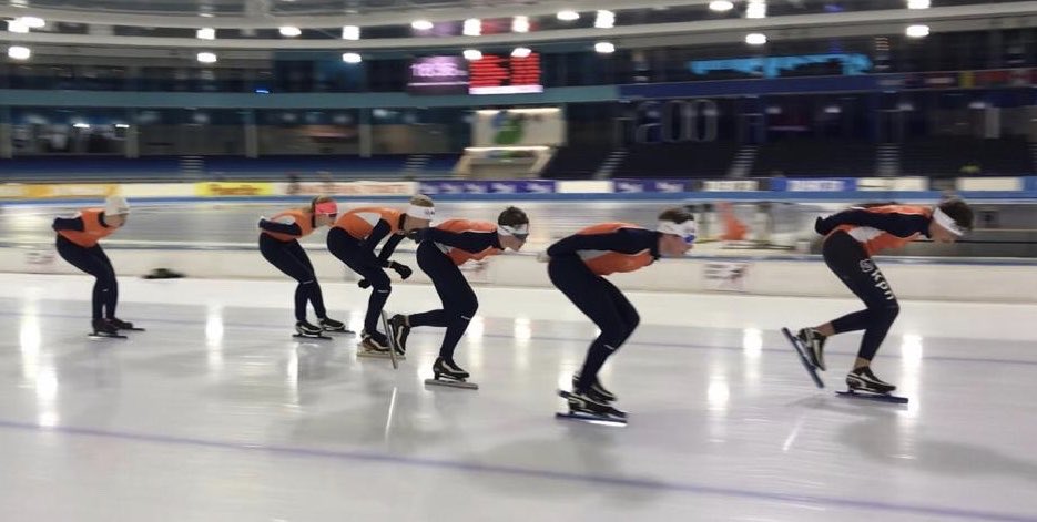 Afgelopen do tm zondag een mooi en goed trainingskamp gehad in Heerenveen met de gewestelijke selectie, 8 rijders BaanSelectie Breda, 4 rijders BS Eindhoven en 2 rijders BS Tilburg. Bedankt <a href="/SponsorFryslan/">Gewest Fryslân</a> dat we op jullie ijs mochten trainen. #talentontwikkeling @deltalent