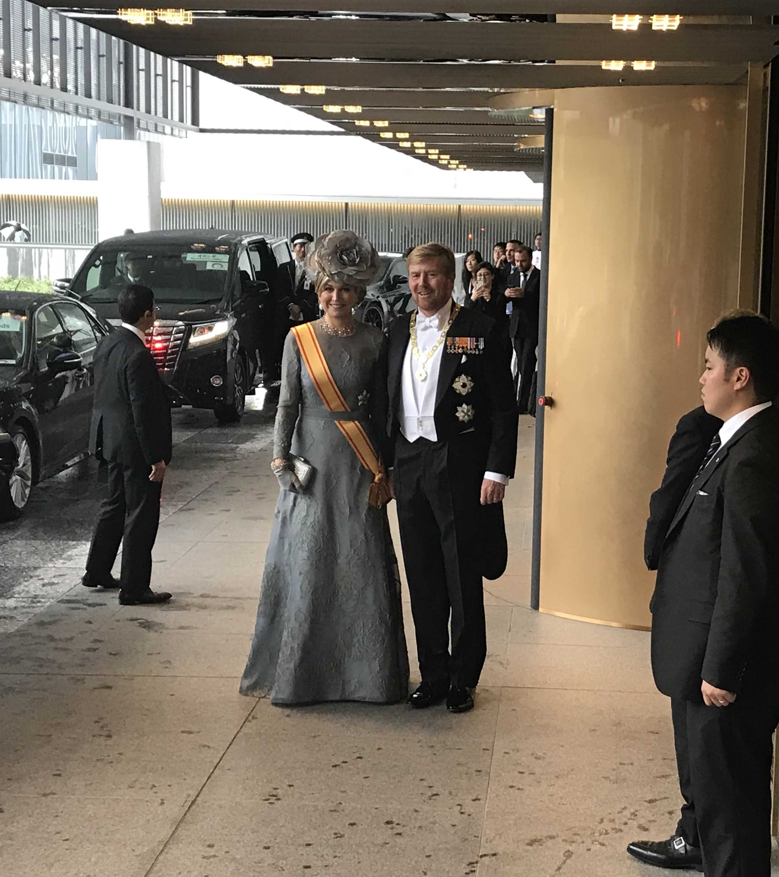 駐日オランダ王国大使館 総領事館 Ar Twitter オランダのウィレム アレクサンダー国王陛下とマキシマ王妃陛下が訪日しています 徳仁天皇陛下 即位礼正殿の儀 や 饗宴の儀 など 本日執り行われる儀式に参列いたします T Co Rxqxft9ryd Twitter