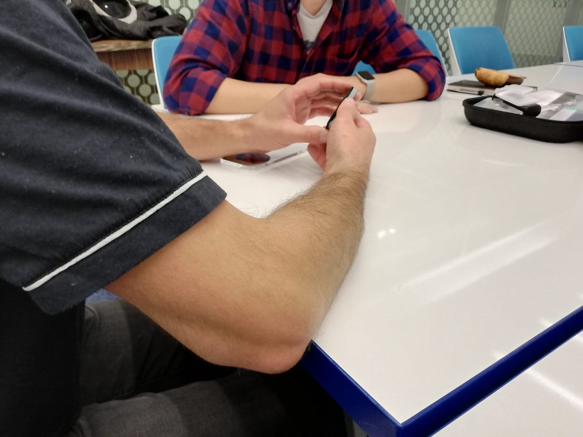 help2type's tweet photo. Finally it's time, the first prototype for attaching the keyboard to the smartphone was given to us last Friday. We can guarantee that it will be the best, simplest and most practical smartphone keyboard. Thx @CreaholicSA for your commitment. Are you curious about the result? https://t.co/vxiPJw0HEW