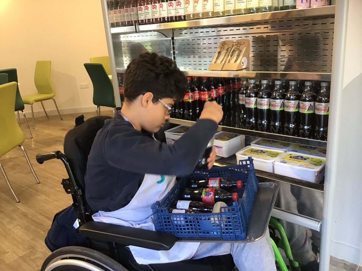 3Cafe (@3cafekitchen) on Twitter photo Some our students keeping our fridge topped up with drinks! <a href="/ThreeWaysSchool/">ThreeWaysSchool</a> #students #workexperience #workskills Some our students keeping our fridge topped up with drinks! <a href="/ThreeWaysSchool/">ThreeWaysSchool</a> #students #workexperience #workskills
