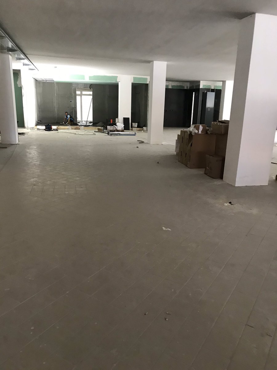 giuseverzz's tweet photo. work in progress #Maxistore #CONAD @Conad #SantaMariaCapuaVetere https://t.co/Oc8BNGLeKZ