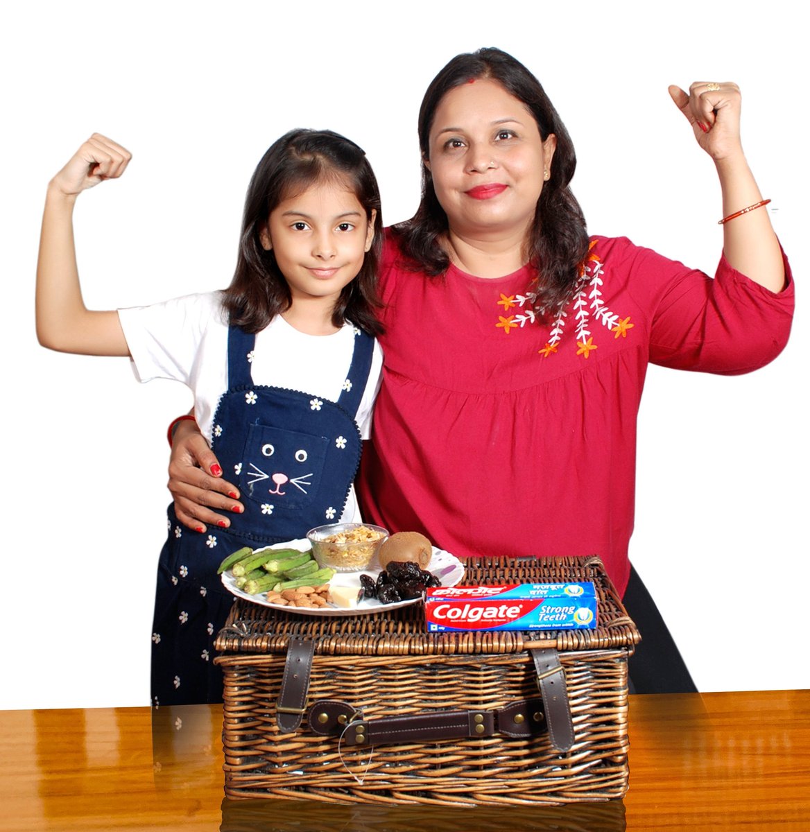preetytiwari2's tweet photo. Received this lovely hamper, its full of calcium rich products and new Colgate Strong Teeth with Amino Shakti.Share with me what you do for your kids' dental health, and stand a chance to win a hamper from @ColgateIndia #ColgateForStrongTeeth #StrongTeethForBetterHealth https://t.co/HfJFXCouTg