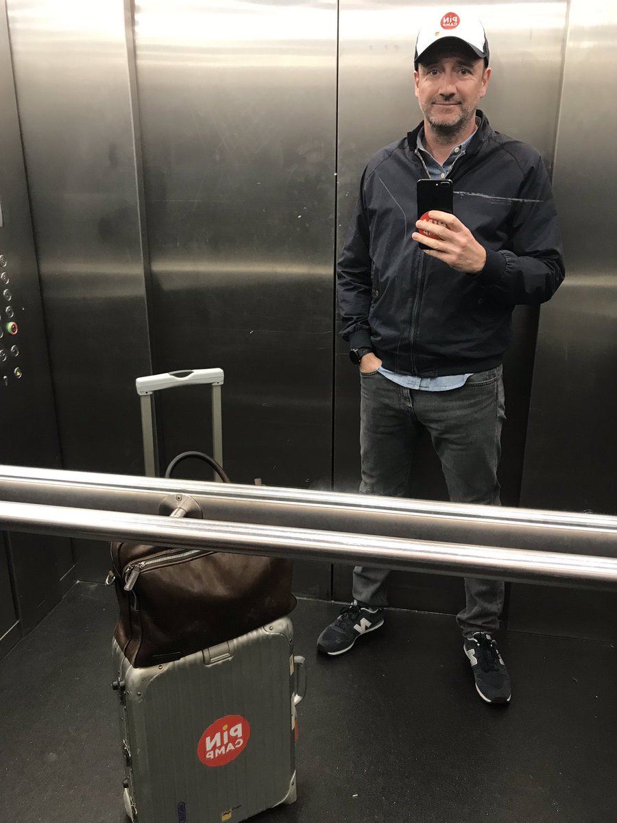 uwefrers's tweet photo. auf gehts zu „zukunft camping“, dem ersten barcamp für die camping branche. #zukunftcamping #adac #pincamp #camping https://t.co/OexcpnE1du
