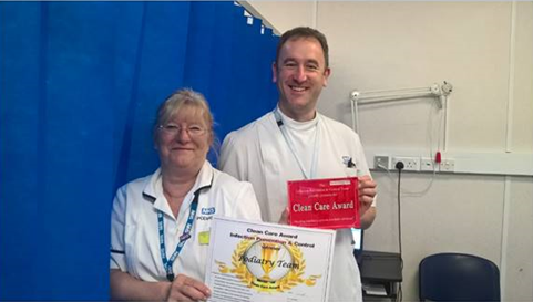 EshtPodiatry's tweet photo. #Keepingitclean Well done team for ongoing efforts to keep the clinical area clean. @ESHT_Podiatry @ESHT_OOH https://t.co/wXiAuEjvGe