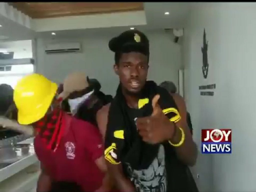 KNUST_Live's tweet image. Here comes the MVP&apos;s on that day.

Tweet us with your reply  by indicating which was your favorite and with the hashtag #KNUSTDemoAt1

#KNUSTLive