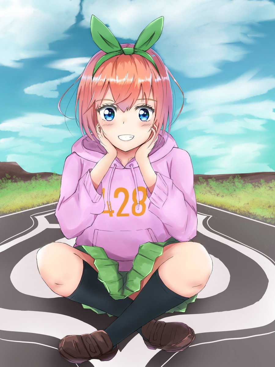 オセロ パーカー四葉 五等分の花嫁 イラスト オセロ パーカー四葉 五等分の花嫁 イラスト