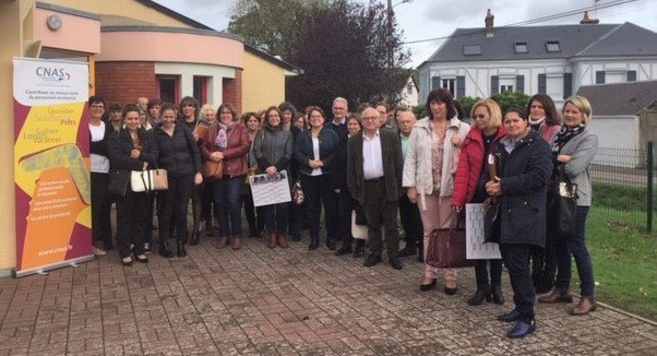 cnasouest's tweet photo. Correspondants et délégués de l'Eure du #cnasouest réunis à Gravigny (27).
Présentation du nouveau portail, prestations du #cnas sur le thème des transports et évolutions 2020 à l'ordre du jour.
Avec la @GMF_assurances : échanges et parcours prévention. https://t.co/IuDwZnDWWr