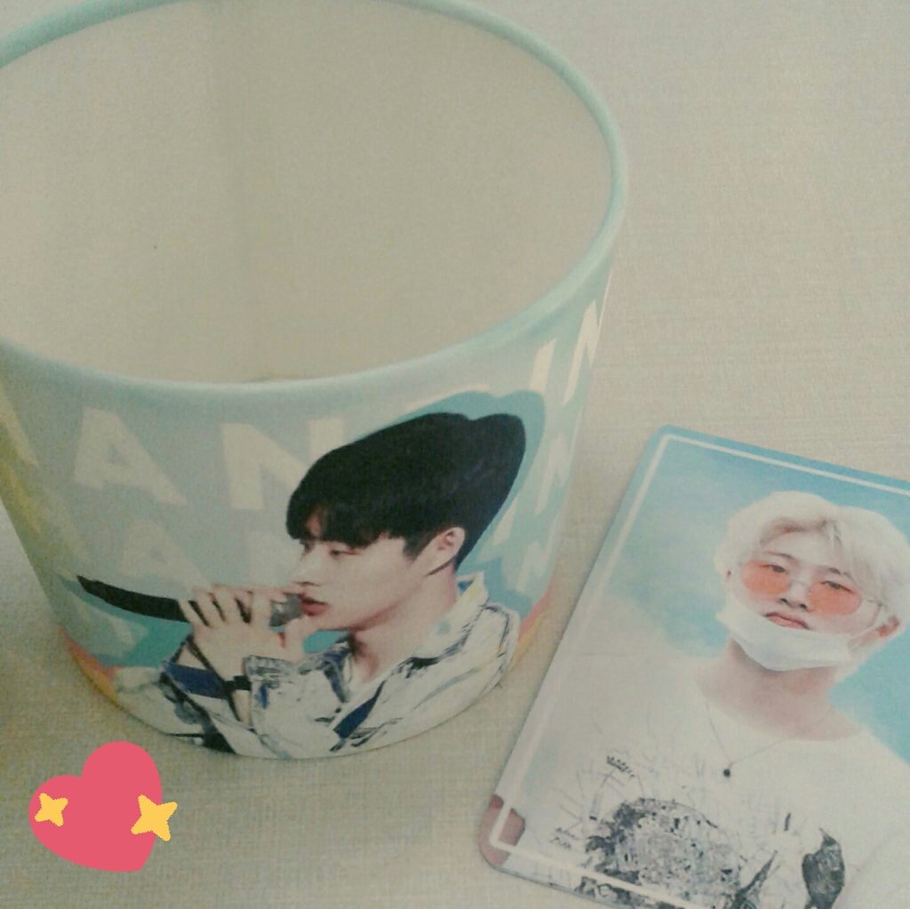 ohshahun's tweet photo. My first Hanbin Cupholder!😍
Thank you admins for having this event for Hanbin's day!💕
@3pleKHB #TripleHEvent https://t.co/P1m4fVm7br