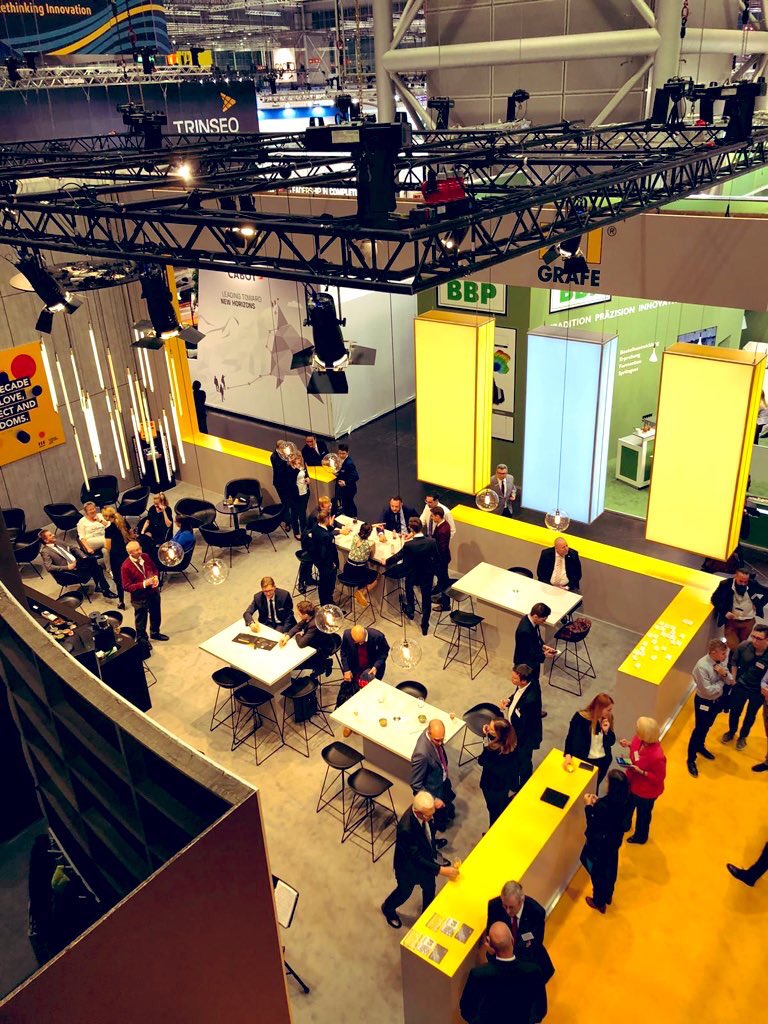 faq_health's tweet photo. One Decade with #Love, #Respect and #Condoms auf der #KMesse in Düsseldorf 🚀
Unser Partner #Grafe stellt hier aktuell mit unserem gemeinsamen #STIKalender die #Trendfarben für das Jahr 2020 vor 💪
Do it with love, respect and condoms. https://t.co/C8kFQ2vZfN