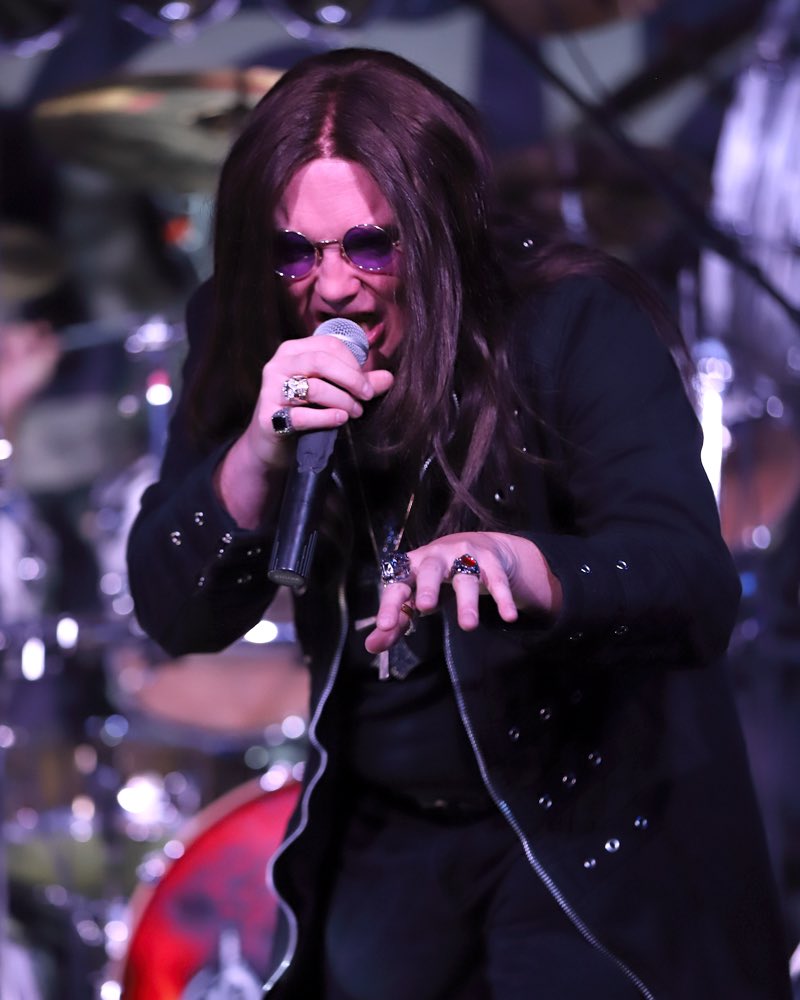 ozzmosisny's tweet photo. Ozzmosis Live in Long Island 12/6 at Stereo Garden ! #aheadproducts #ozzyosbourne #blacksabbath #connecticut #dwdrums #ironmaiden #judaspriest #loadedrockshows #vanhalen #longisland #randyrhoads #news12longisland #LongIsland #1023WBAB #livenation #stereogarden https://t.co/0GSZLfUm62